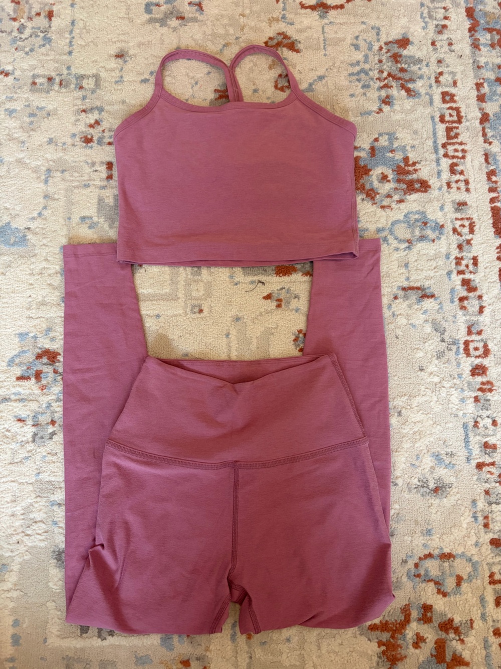 Beyond yoga - Spacedye™ Slim Racerback Cropped Tank and leggings
